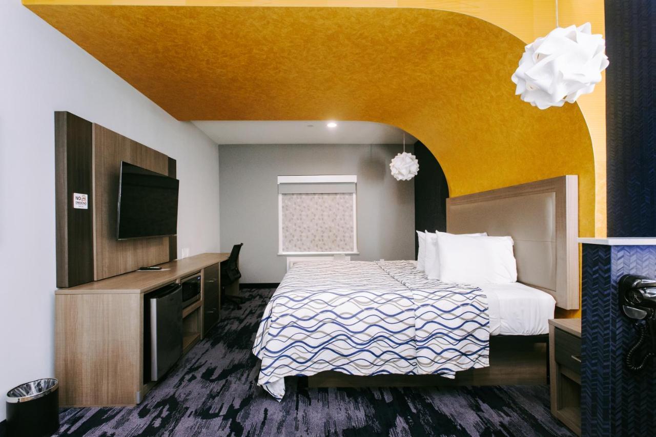 Palace Inn Blue Houston East Beltway 8 Cloverleaf Extérieur photo